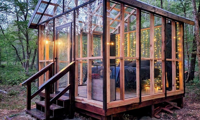 Waverly Cabin | Dreamy Glass Glamping Cabin on Tree Farm Close to Town but Secluded and Private
