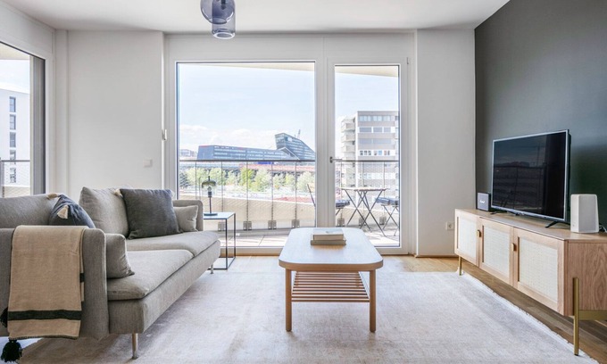 Erdberg Apartment | Dreamy Landstraße 1BR w/Large Balcony, walk to Metro U3, by Blueground