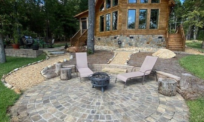 Prosperity Cabin | DREHER DREAMS CABIN-LAKEFRONT- + FISHING, KAYAKS,PADDLEBOARDS,6 BEDS SLEEPS 8!