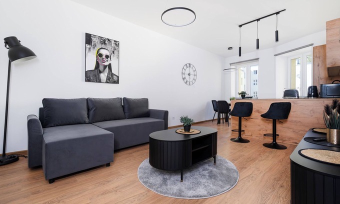 Baluty Apartment | Drewnowska Modern Space Apartment