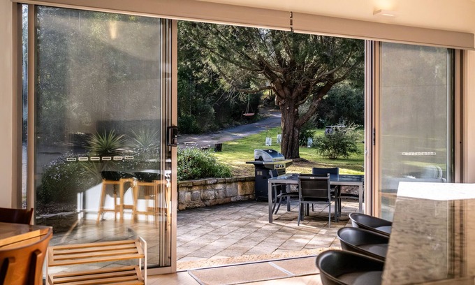 Coles Bay House | Driftwood