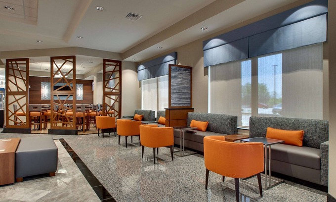 Iowa River Landing Hotel | Drury Inn & Suites Iowa City Coralville