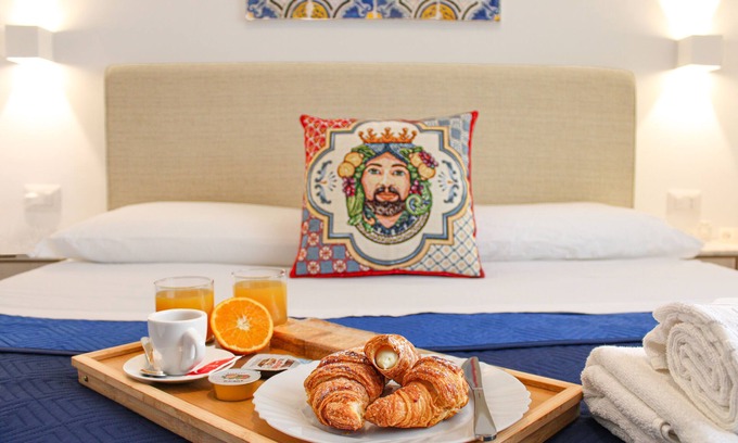 Acquedolci Apartment | Duke of Aosta Terrace with private mini-pool