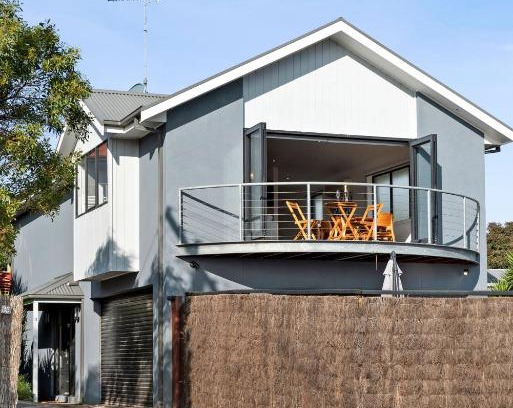 Clifton Springs House | Dundundra Villa