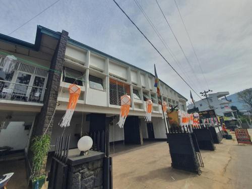 Badulla Hotel | Dunhinda Falls Inn