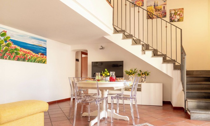 Old Town Apartment | Duomo & Old Town – 170sqm Deluxe Stay