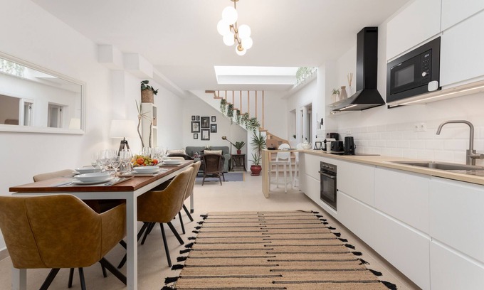 Historic Center of Estepona House | Duplex apartment for vacation rental old town. 250 m from the Beach.