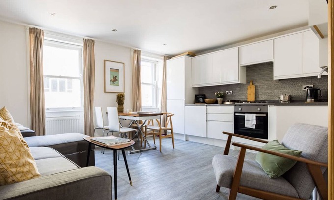 Fitzrovia Apartment | Duplex Apartment near Oxford Street