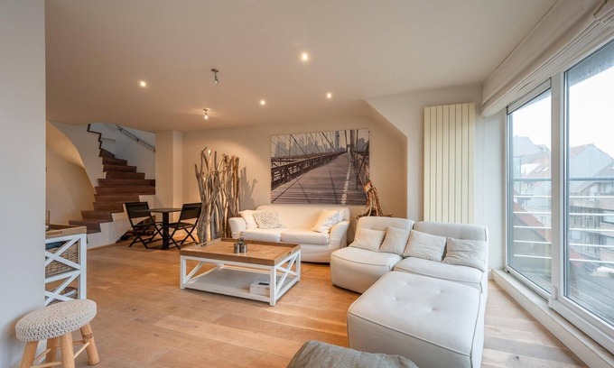 Knokke Apartment | Duplex in Knokke-Heist near the Beach