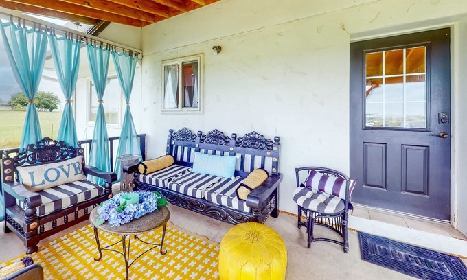 Leon Junction House | Dutch Colonial Countryside Home on 45-Acre Lot - Theater Room, Poker & Bar