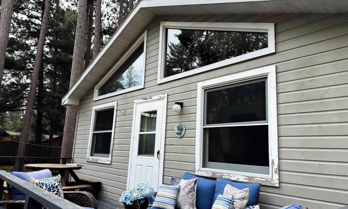 Minocqua Cottage | Duxbury - Cozy Cottage on Lake Minocqua