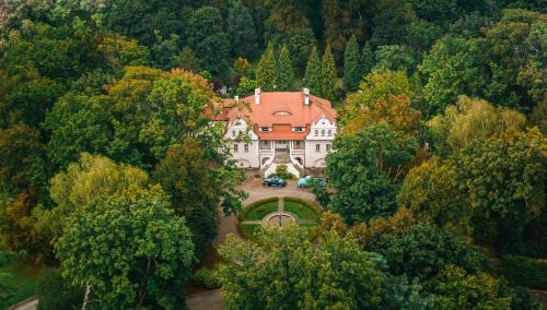 Wierzchowiska Drugie Hotel | Dwór Sanna
