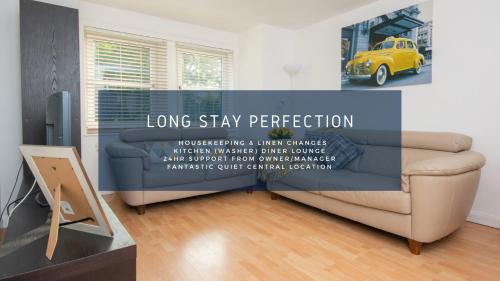 Central Aberdeen Apartment | Dwellcome Home Ltd 2 Bedroom King & Double Central Apartment, Free Allocated Barrier Secured Parking Space at rear entrance & Fast WIFI, Ideal for long term contractor, corporate, etc stays, Regular housekeeping option - see our site for assurance
