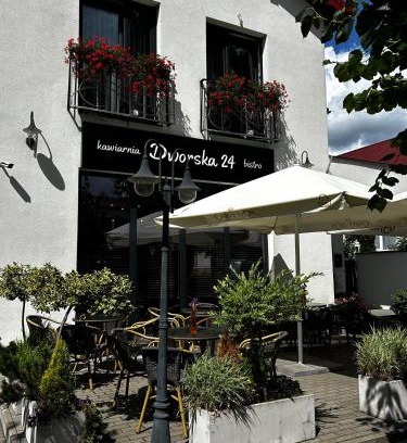 Ciechanowiec Bed & Breakfast | Dworska 24