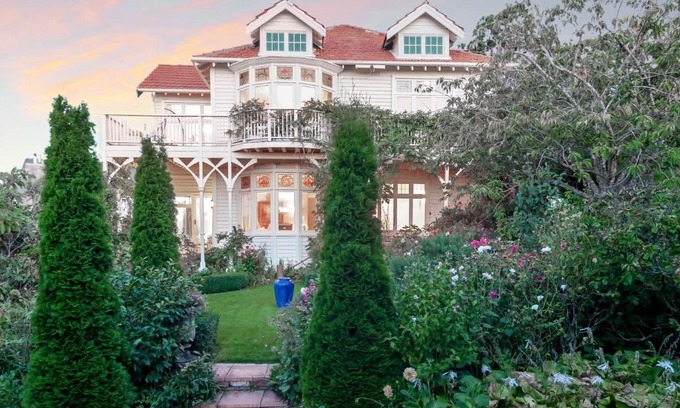 Cashmere Bed & Breakfast | Dyers House