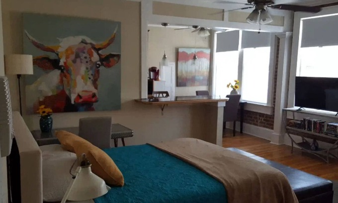Midtown Apartment | Dynamite area #15 next to piedmont park MIDTOWN