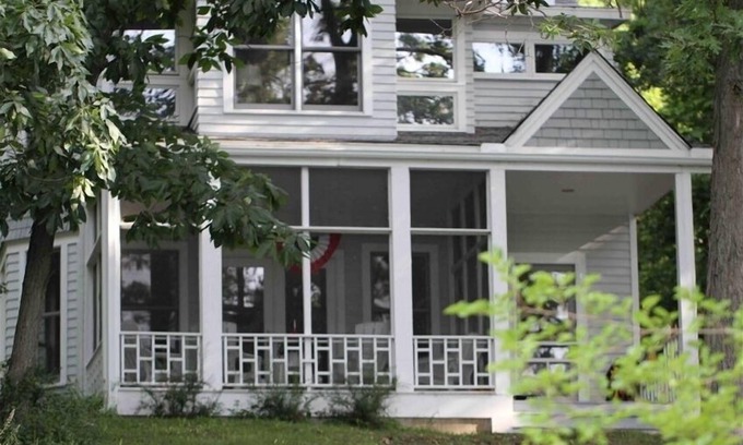 Eagle House | Eagle Springs Lake Vacation Home