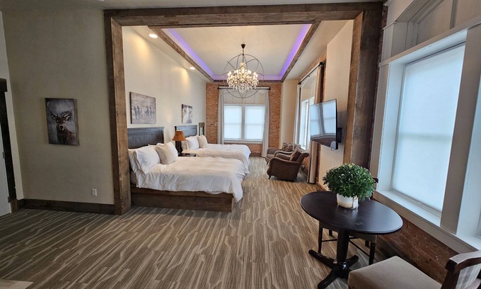 Miles City Apartment | Eaglescape Suites and Event Center