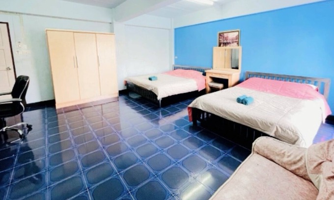 Sam Phran Hotel | Earth Mansion