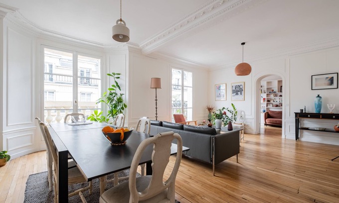 Auteuil Apartment | Earthy and Airy, by Veeve