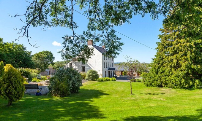 Haverfordwest House | East Hook Farm & Country House