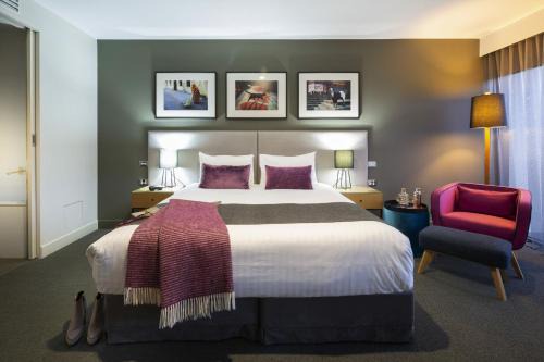 Griffith Hotel | East Hotel and Apartments