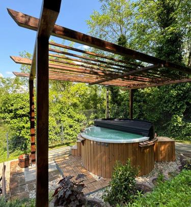 Batina Villa | East Mountain Villa
