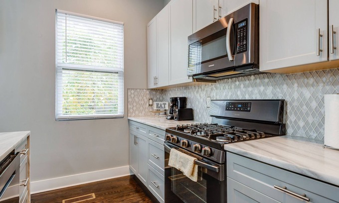 McFerrin Park House | East Nashville*Amazing PLACE* w/rooftop 😍 5 bedrooms