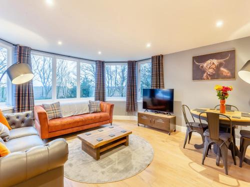 Portmahomack House | East Tarrel Cottage