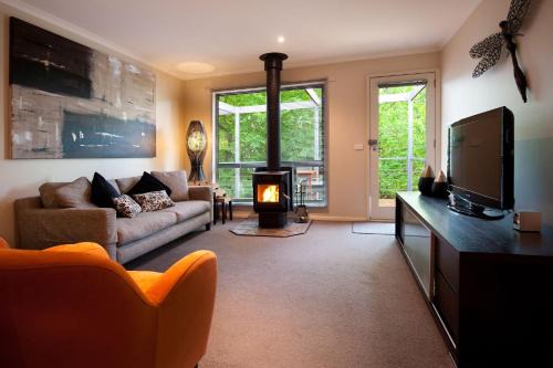 Daylesford House | Eastern View Villa