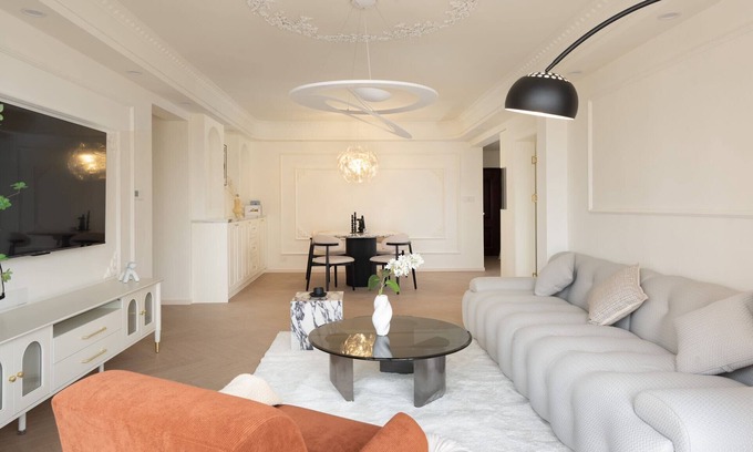 Shanghai Apartment | Easternhub- Romantic Stylish Apartment Near the Bund Xintiandi City View