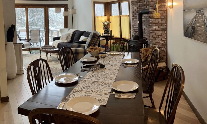 Grantham House | Eastman Lakeside Condo. Fabulous location! Use of 4 kayaks. Short walk to beach.