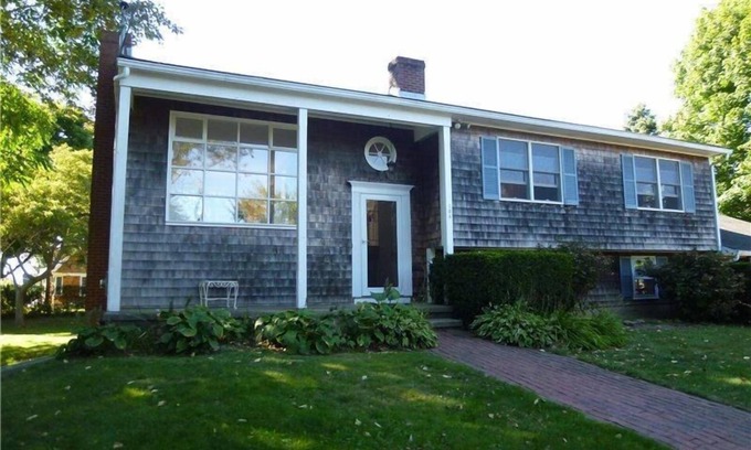 Easton's Point House | Easton's Point Secluded Home - 9 month rental. Not short term