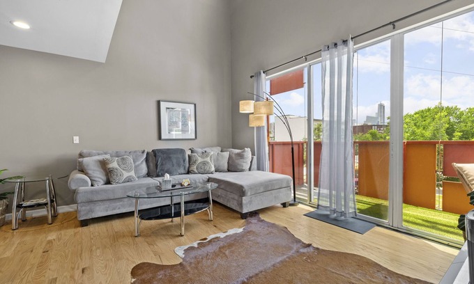 Central East Austin Apartment | Eastside Heights: Loft in the Vibrant East Austin