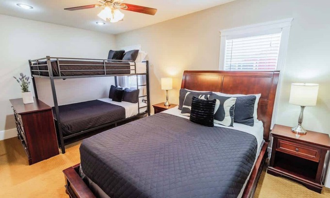 East Hill House | Eastside Vibe - BIG & Central