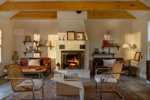 Lake Placid Hotel | Eastwind Hotel Lake Placid