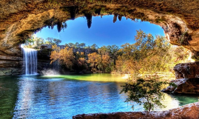 Holly House | Eco-Award Winning Home Sleeps 6 in Quintessential Austin Neighborhood