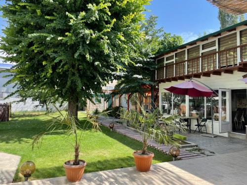 Osh Hotel | Eco House