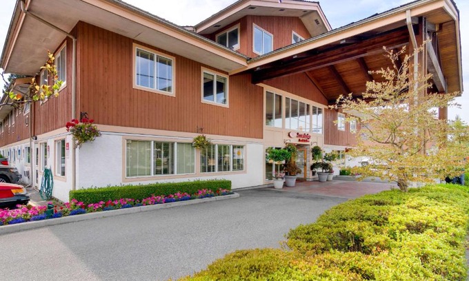 Pemberton Heights Hotel | Econo Lodge Inn & Suites
