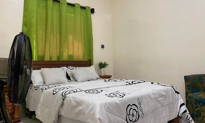 Grand Dakar Bed & Breakfast | Economic Furnished Room