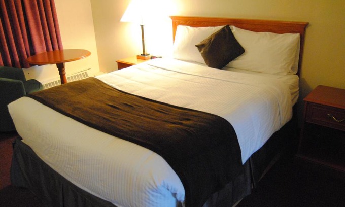 Southside Hotel | Economy Inn