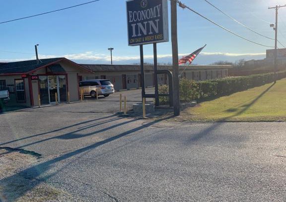 Bay City Hotel | Economy inn