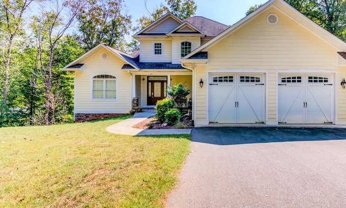 Westlake Corner House | Edelweiss - Lakefront home with view, private dock, pool table, 3 primary suites