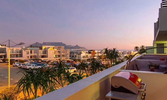 Big Bay Apartment | Eden On The Bay 102 - Two Bedroom Apartment, Sleeps 4