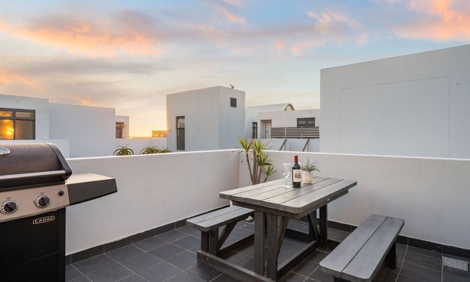 Big Bay Apartment | Eden On The Bay 231 - Two Bedroom Apartment, Sleeps 4