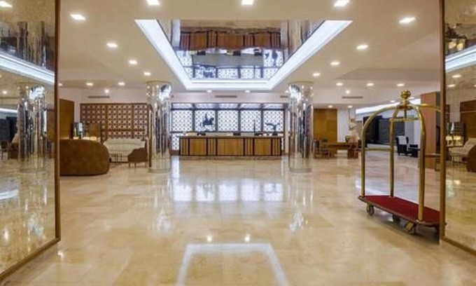 Es Senia Hotel | Eden Phoenix