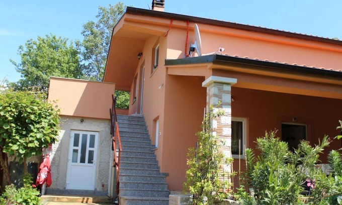 Valbonasa Apartment | Edensk vrt classic!i