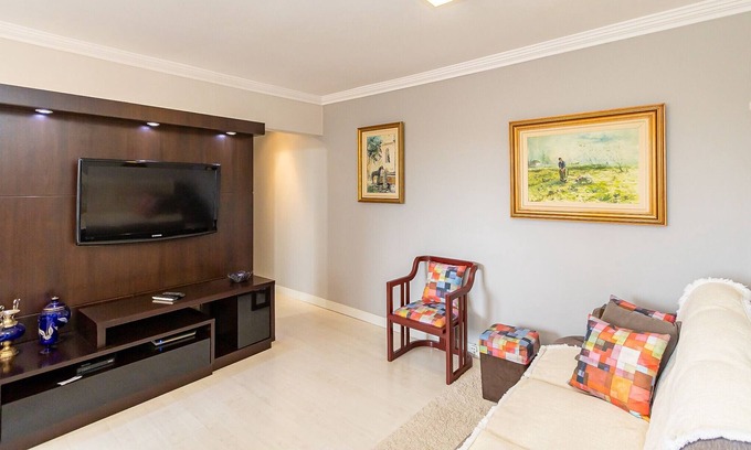 Bigorrilho Apartment | Edifício Milena - Parque Barigui - MLN002