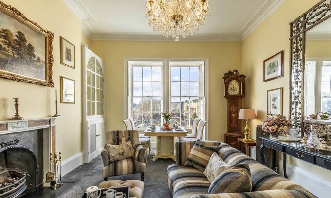 Bath Apartment | Edward Street Apartment | Glamorous and handsome Georgian indulgence