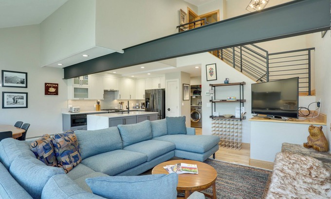 Edwards House | Edwards Townhome ~ 4 Mi to Beaver Creek Resort!